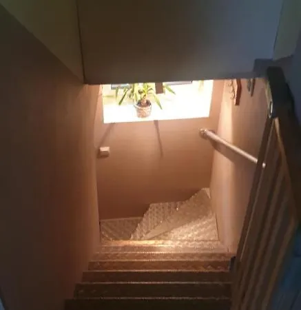 2 Bedrooms - Centre Of Apartment